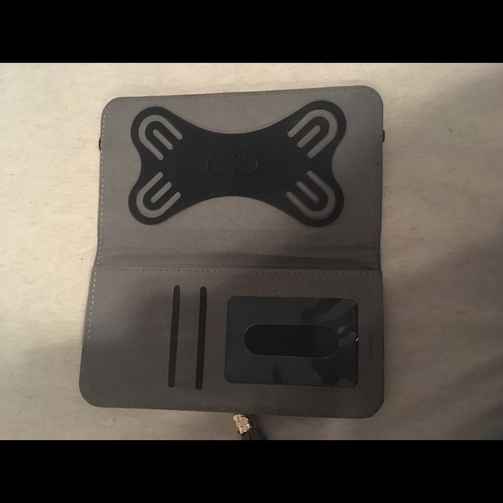 PHONE CASE/ WALLET - Picture 3 of 8